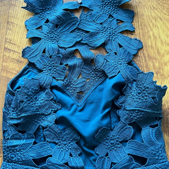 Free people x Saylor lace Jessa dress in Turquoise 
NWT size small - Picture 10 of 10